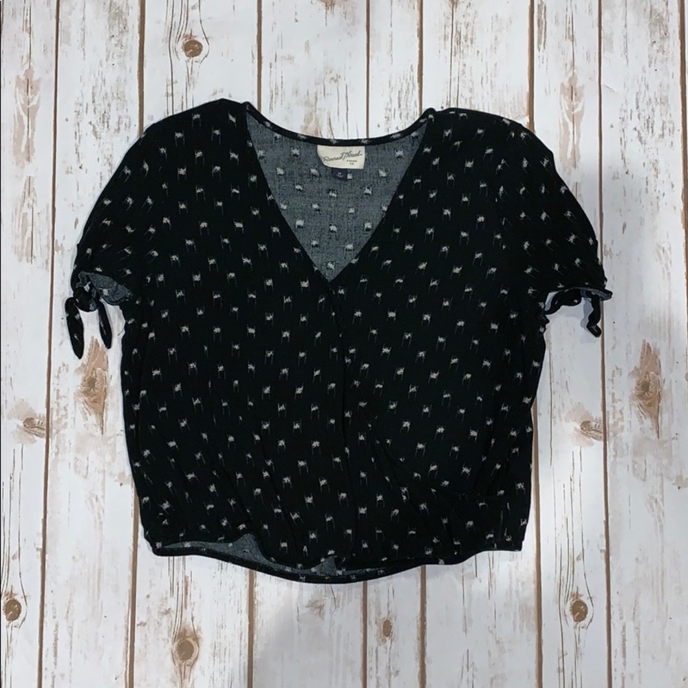 Black and White Crop Top